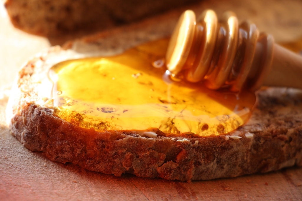 Wooden Honey Drizzler, Honey Dipper - Raw Artisan Honey Shop
